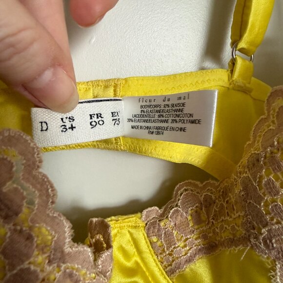 Fleur du Mal Yellow Silk Satin & Lace Bra + Thong Set – 34D/XS - Picture 4 of 7